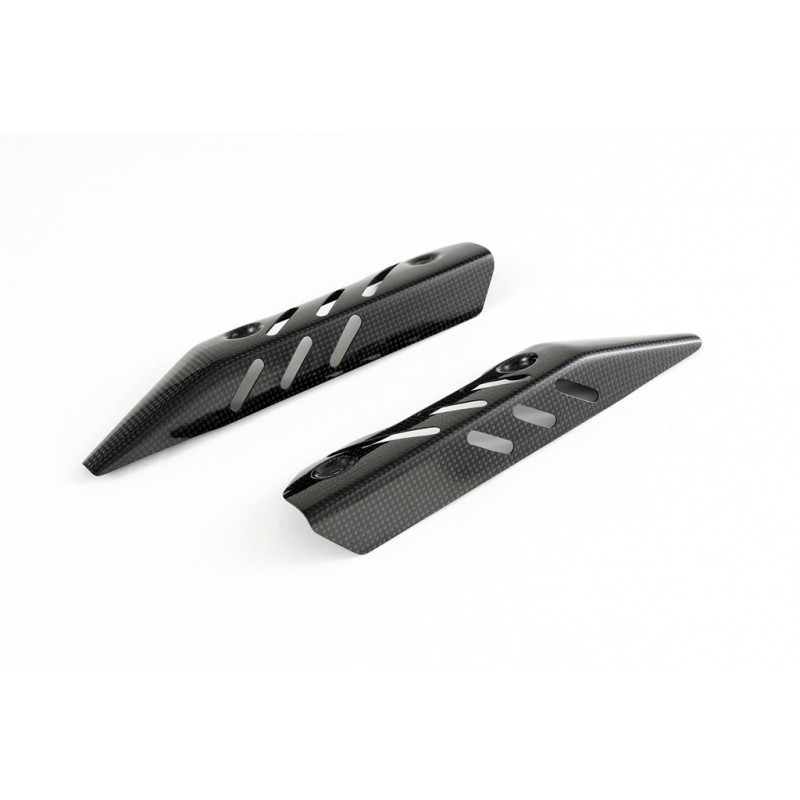 CUBRE RADIADOR BAJO CARBONO FULLSIX