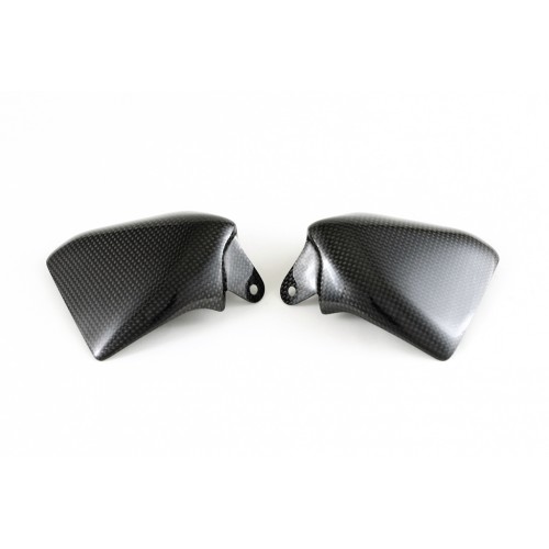 CUBRE RADIADOR BAJO CARBONO FULLSIX